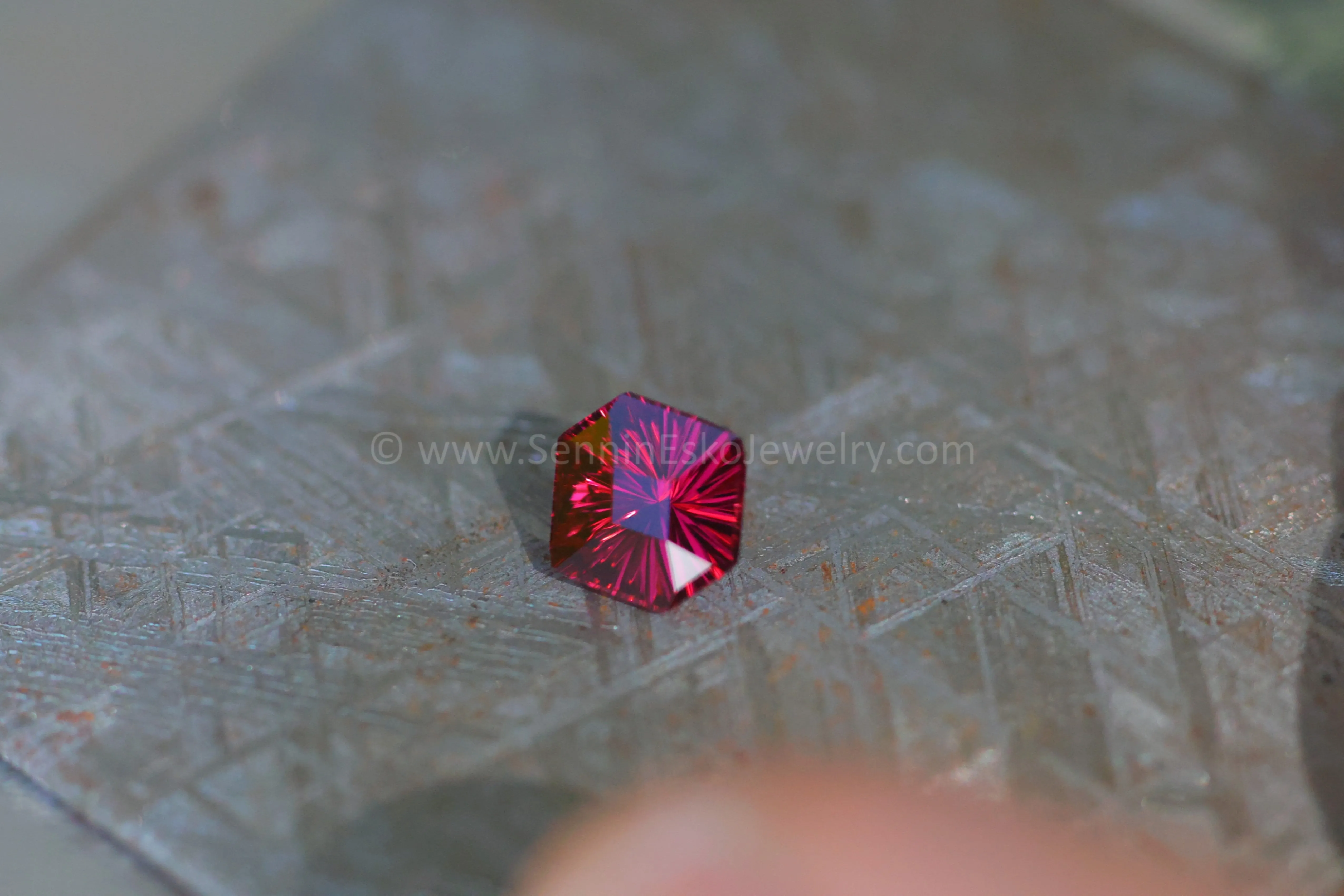 1.63ct Pomegranate Garnet Hexagon - 7.5x8.2mm