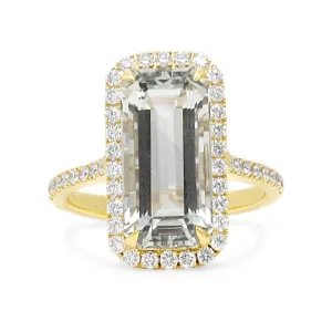 18ct Yellow Gold Diamond and Green Amethyst Ring, Diamond Shoulders