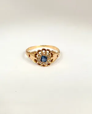 Antique, 18ct Gold, Art Deco Sapphire and Old Cut Diamond Cluster Ring