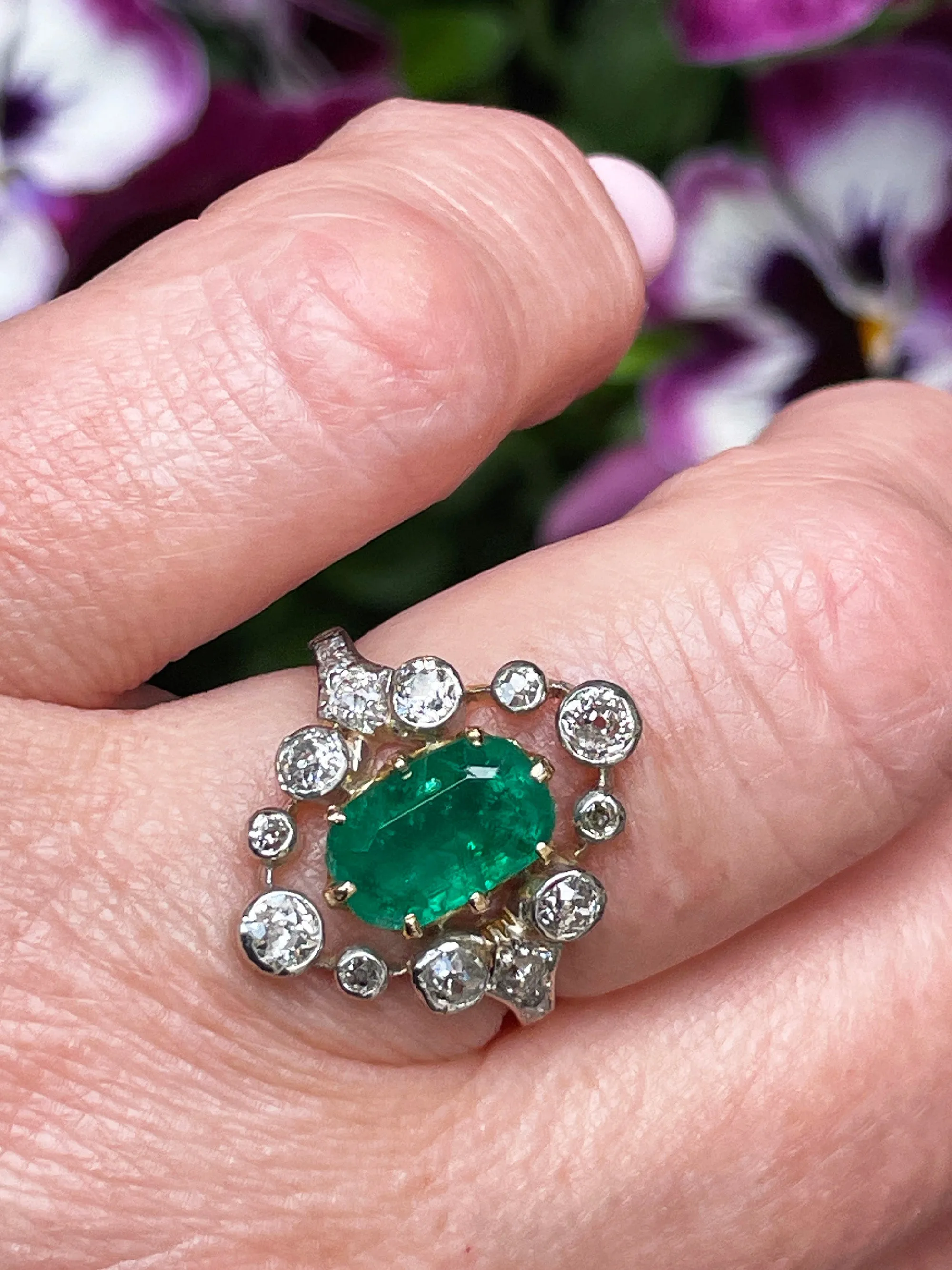 Fine Edwardian 3.28ctw GIA COLOMBIA Green Emerald and OLD European Cut Diamond 18K Platinum Ring