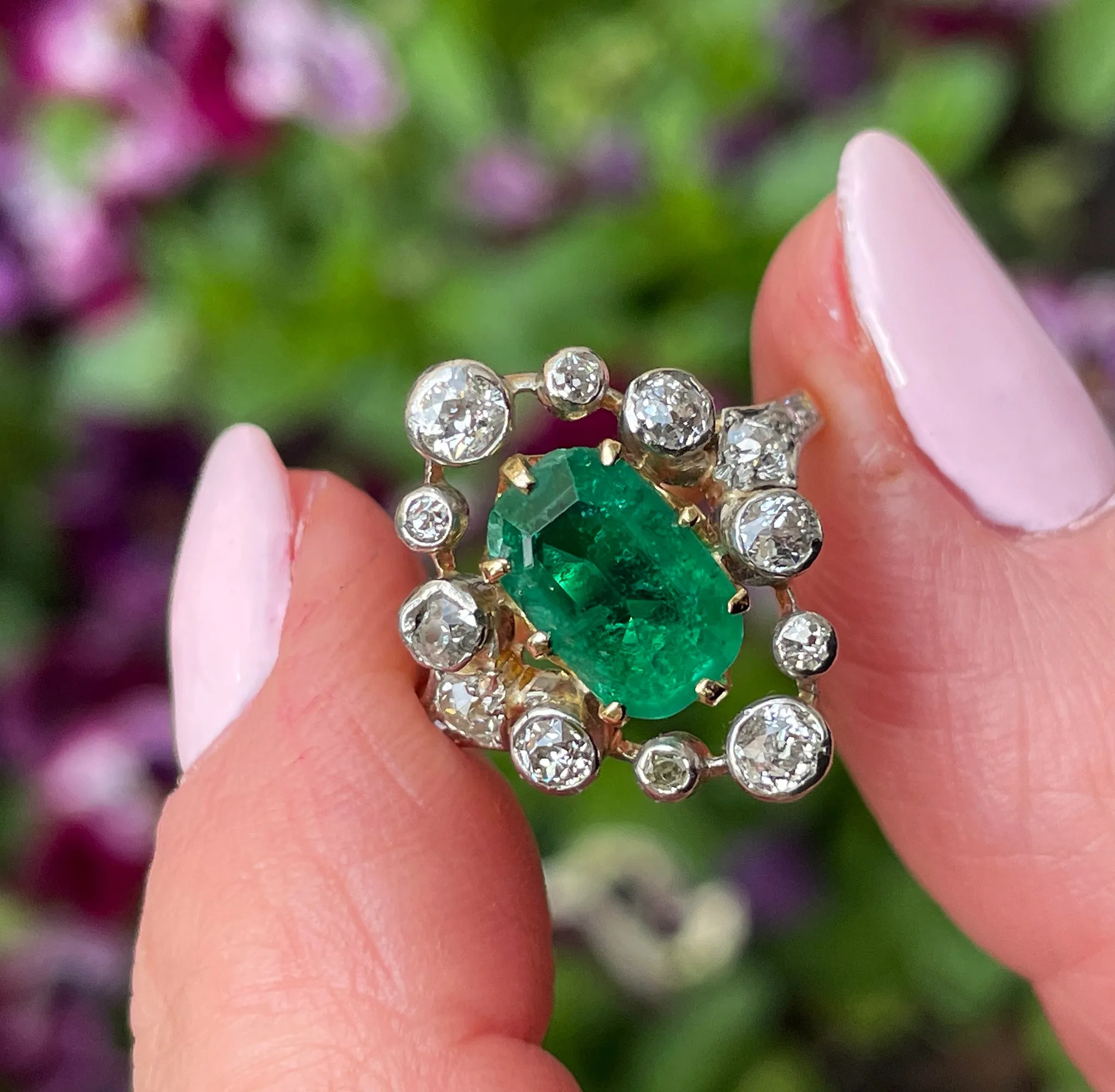 Fine Edwardian 3.28ctw GIA COLOMBIA Green Emerald and OLD European Cut Diamond 18K Platinum Ring