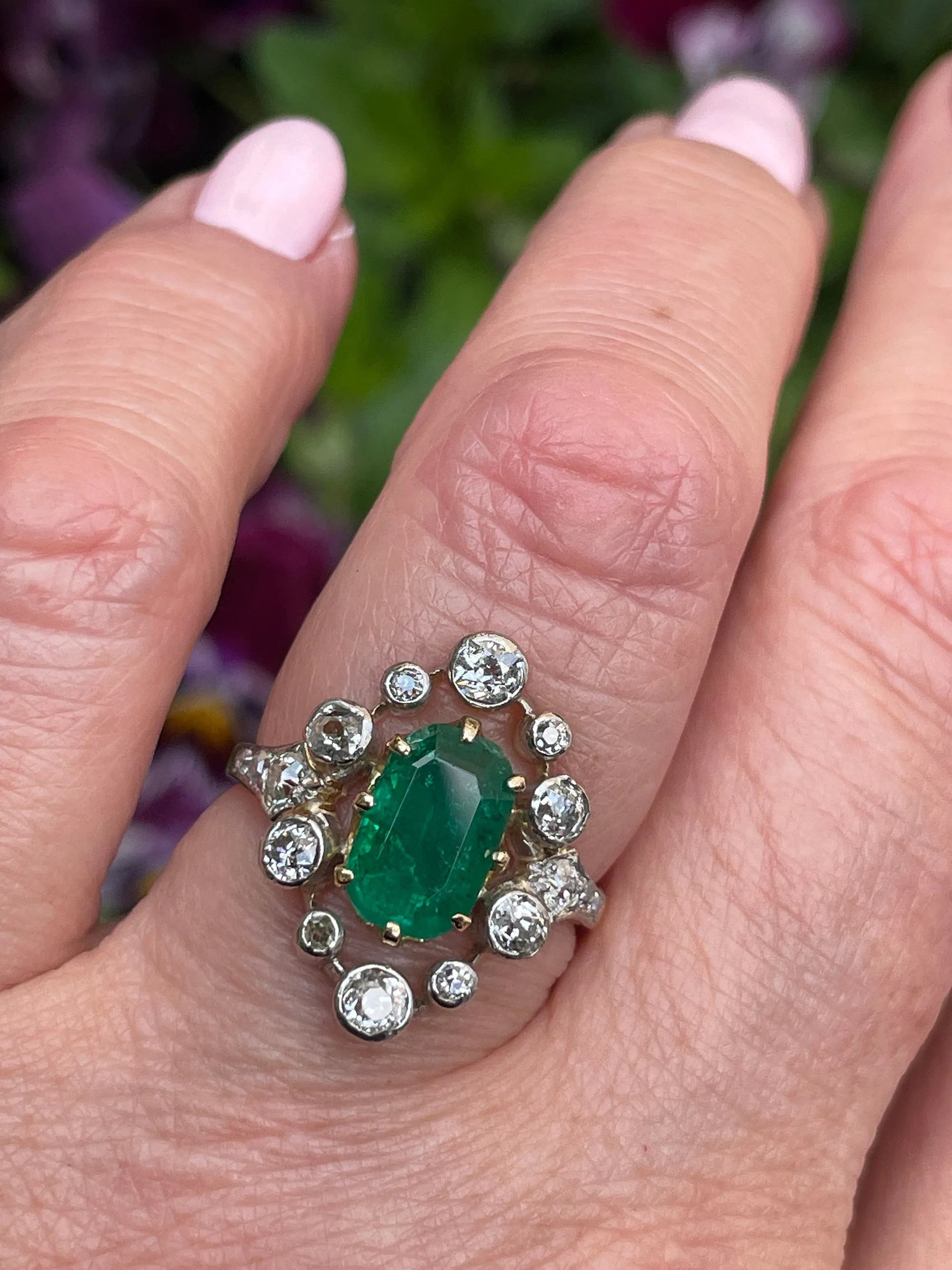 Fine Edwardian 3.28ctw GIA COLOMBIA Green Emerald and OLD European Cut Diamond 18K Platinum Ring