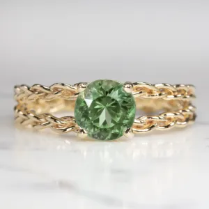 GREEN TOURMALINE 14K YELLOW GOLD RING EXCELLENT CUT BRAID SPLIT SHANK COCKTAIL