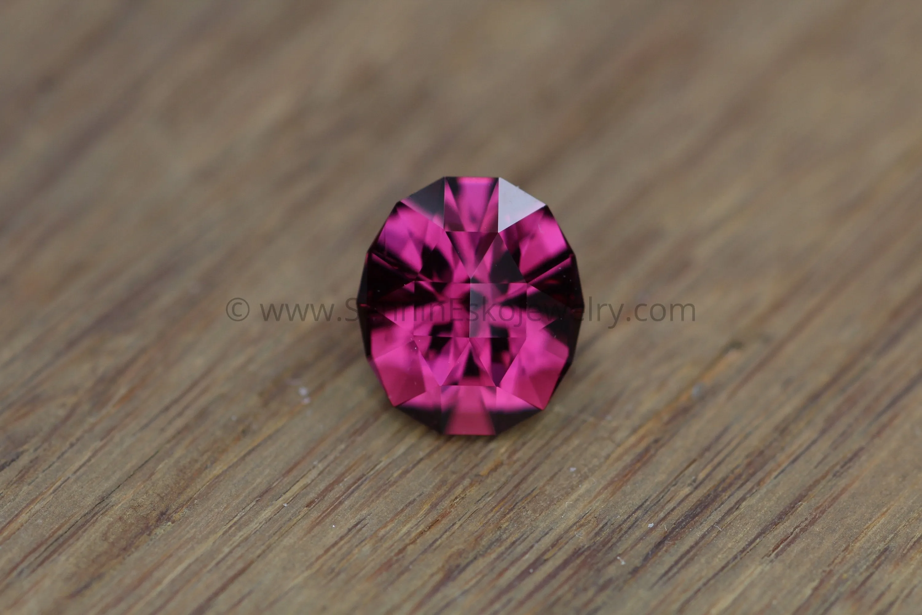 Malawi Garnet Oval Hand Cut Gemstone - Precision Cut 9x10mm Garnet - Loose Gemstone - Precision Cut Gemstone