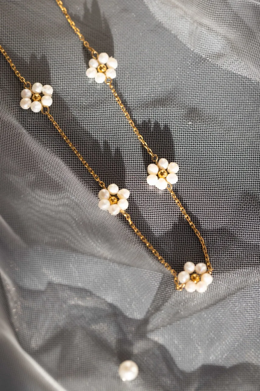 Sandy Pearl Necklace - Summer Turned Pretty Necklace