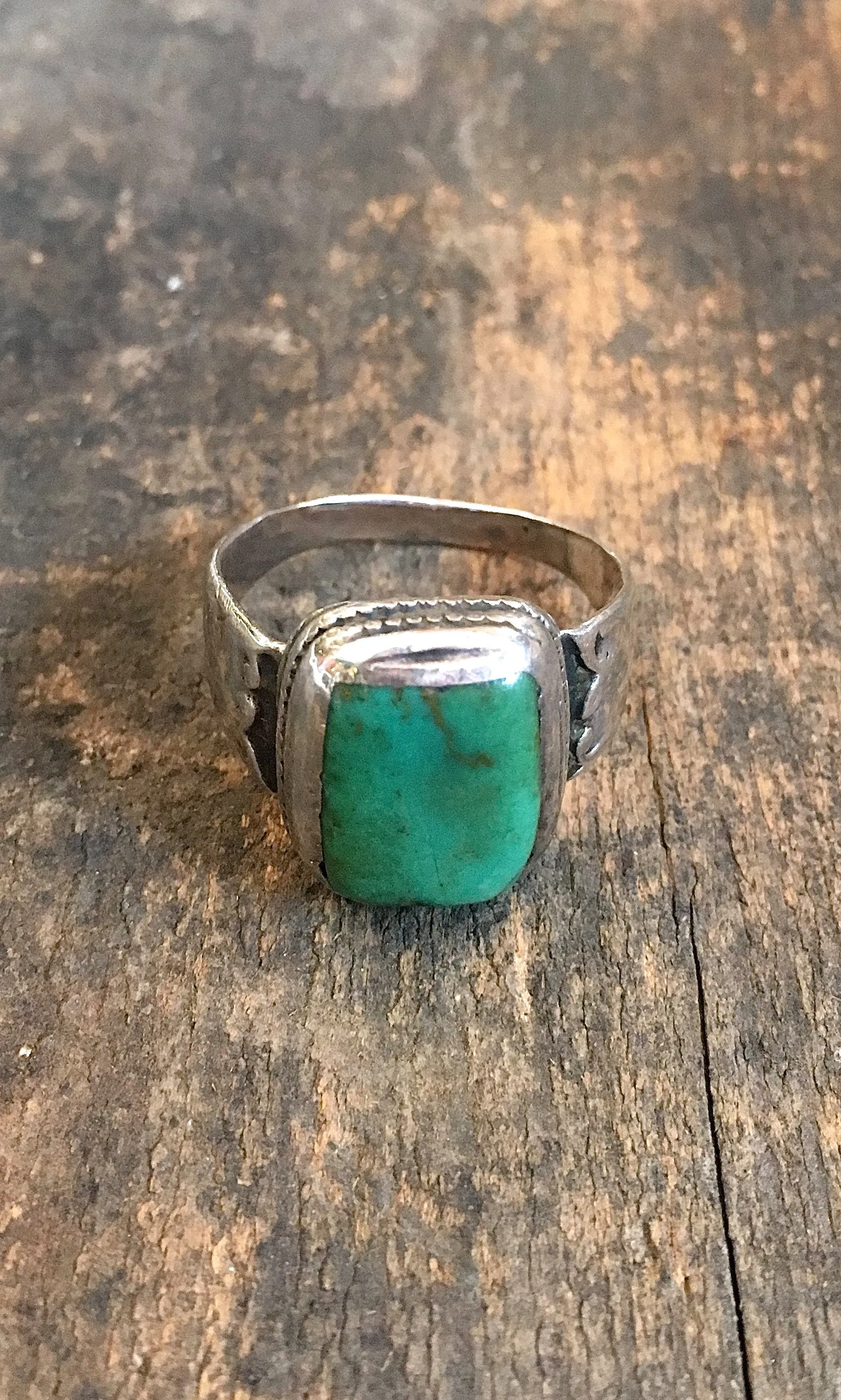 SIMPLE PLEASURES Vintage Silver and Green Turquoise Navajo Ring, Sz 12