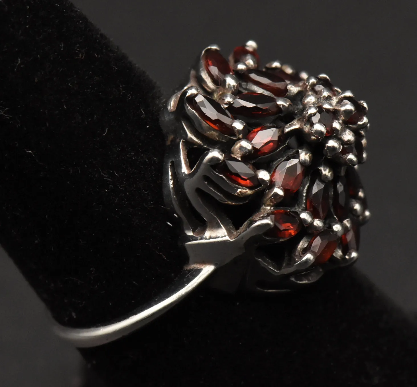 Vintage Sterling Silver Imitation Red Garnet Cocktail Ring - Size 5.75